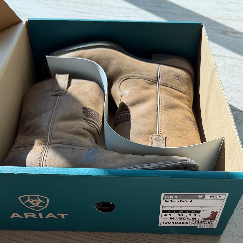 Ariat Kids' Anthem Patriot Tan Boots size 4.5